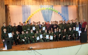 Участники смотра конкурса Почетных караулов